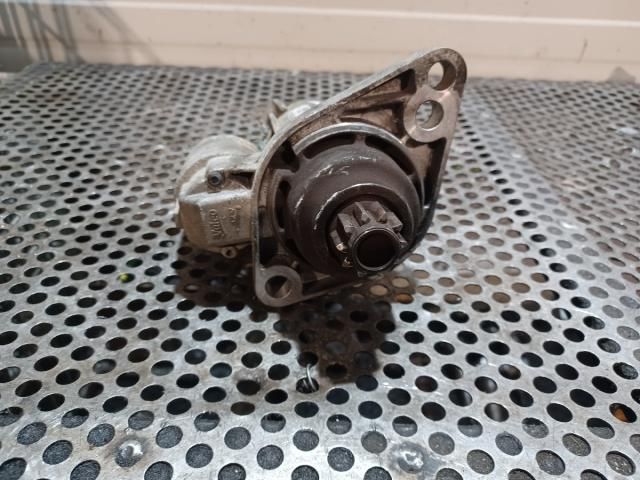 bontott SEAT LEON Önindító