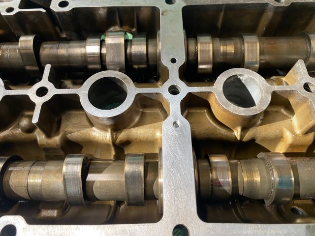 bontott SEAT LEON Vezérműtengely Házzal