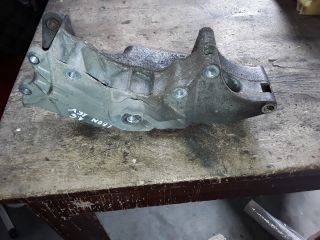 bontott SEAT LEON Generátor Tartó Bak