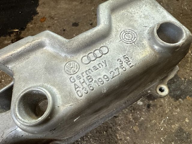 bontott SEAT LEON Motor Tartó Bak (Fém)