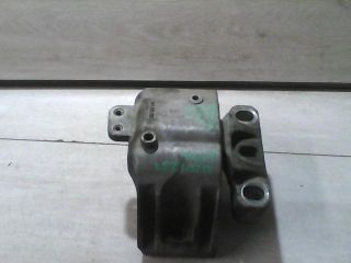 bontott SEAT LEON Motor Tartó Bak Jobb
