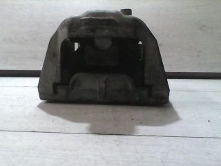 bontott SEAT LEON Motor Tartó Bak Jobb