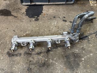 bontott SEAT LEON Porlasztó Sor / Híd