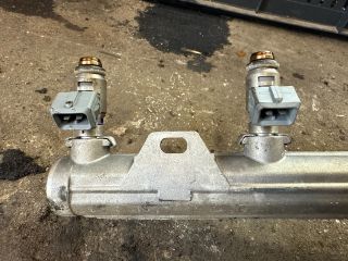 bontott SEAT LEON Porlasztó Sor / Híd