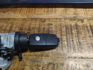 bontott SEAT LEON Gyújtáskapcsoló Házzal