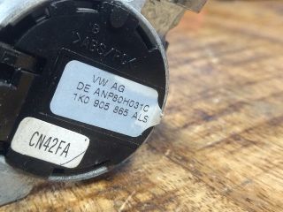 bontott SEAT LEON Gyújtáskapcsoló Házzal