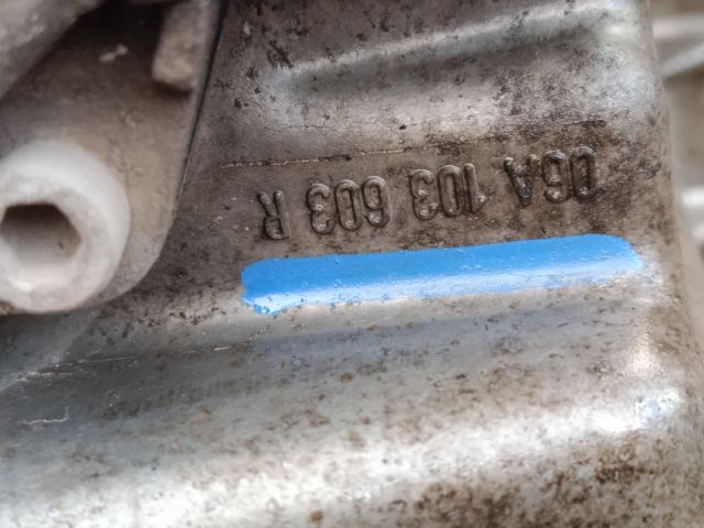 bontott SEAT LEON Olajteknő