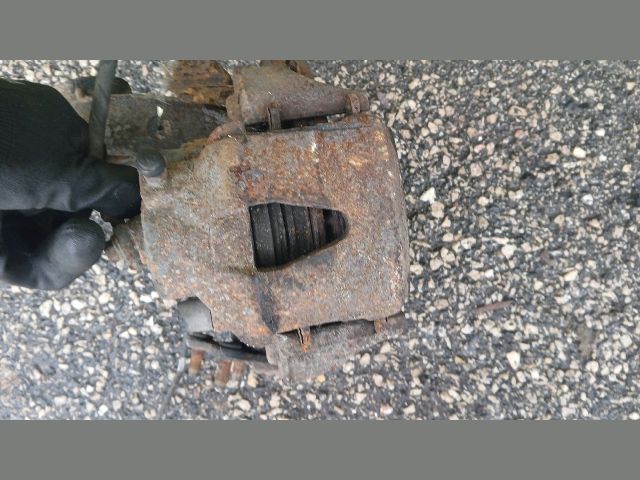 bontott SEAT LEON Bal első Csonkállvány Kerékaggyal