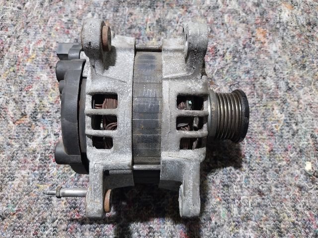 bontott SEAT LEON Generátor