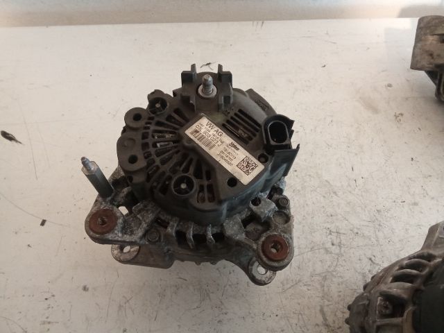 bontott SEAT LEON Generátor