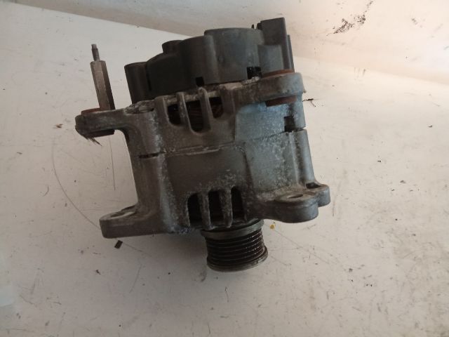 bontott SEAT LEON Generátor