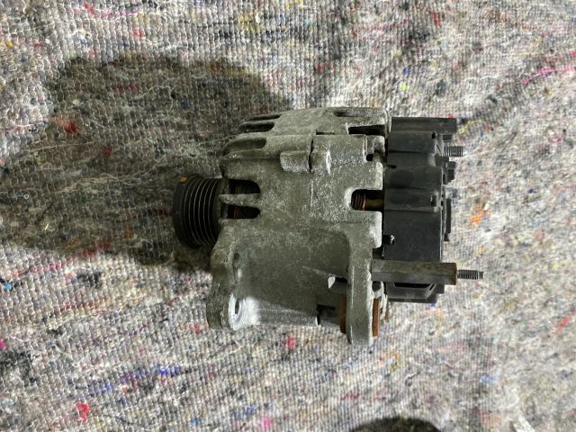 bontott SEAT LEON Generátor