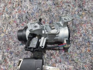 bontott SEAT LEON Gyújtáskapcsoló Házzal