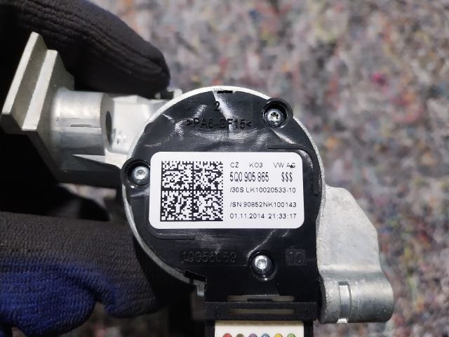 bontott SEAT LEON Gyújtáskapcsoló Házzal