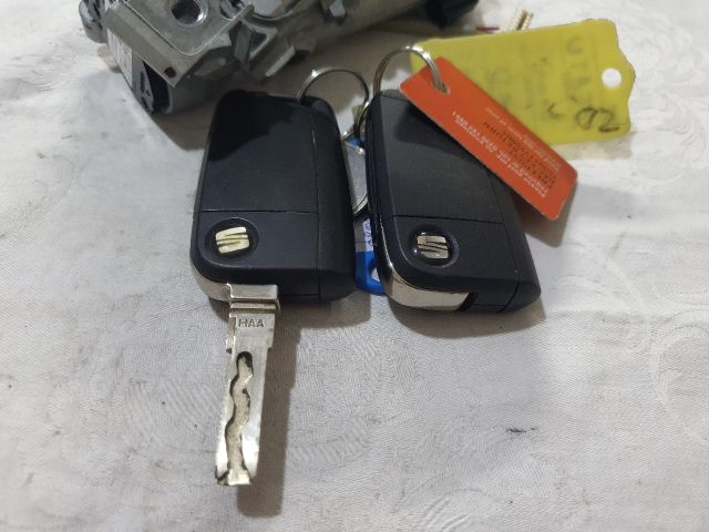 bontott SEAT LEON Gyújtáskapcsoló Házzal