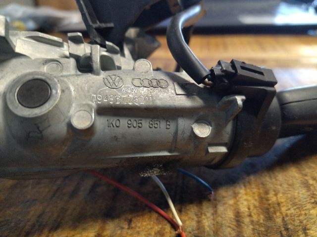 bontott SEAT LEON Gyújtáskapcsoló Házzal