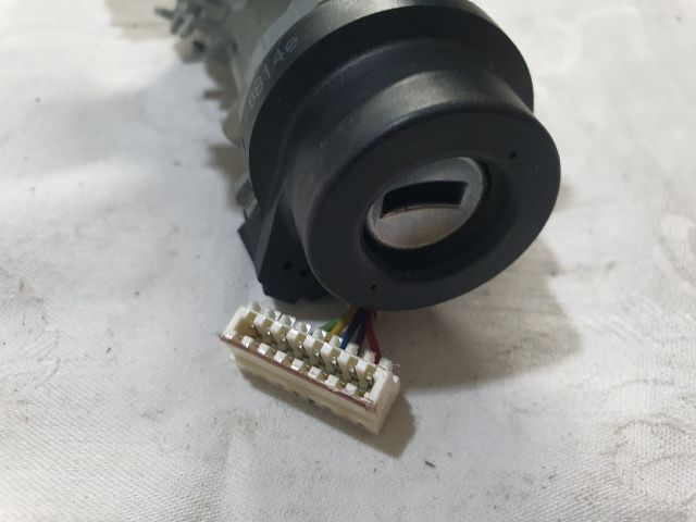 bontott SEAT LEON Gyújtáskapcsoló Házzal