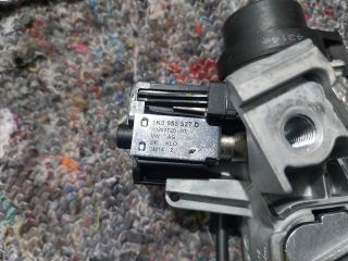 bontott SEAT LEON Gyújtáskapcsoló Házzal