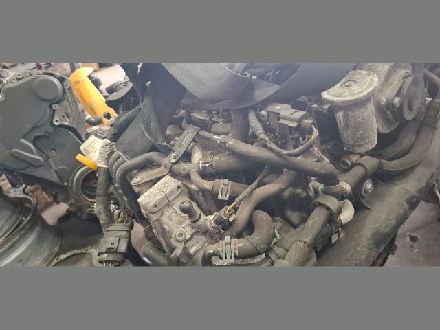 bontott SEAT LEON Motor (Fűzött blokk hengerfejjel)