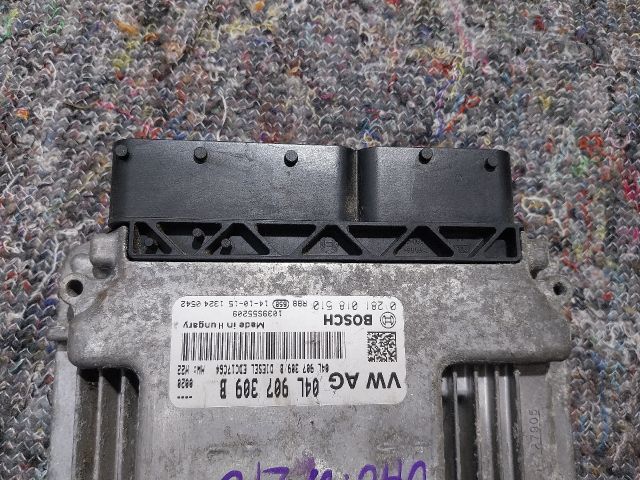 bontott SEAT LEON Motorvezérlő