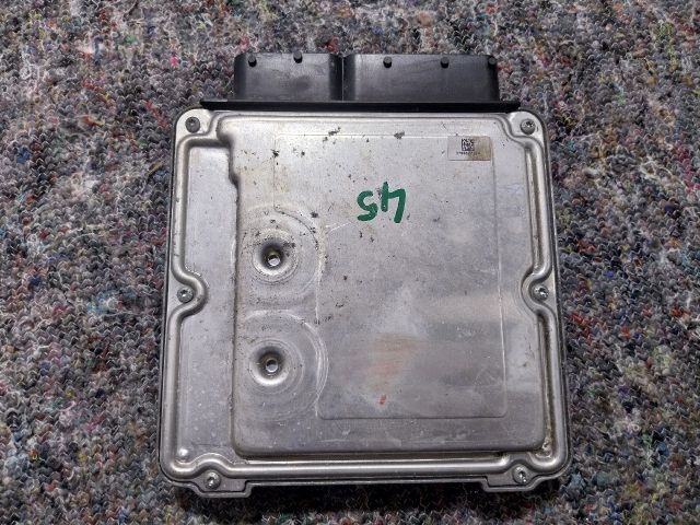 bontott SEAT LEON Motorvezérlő