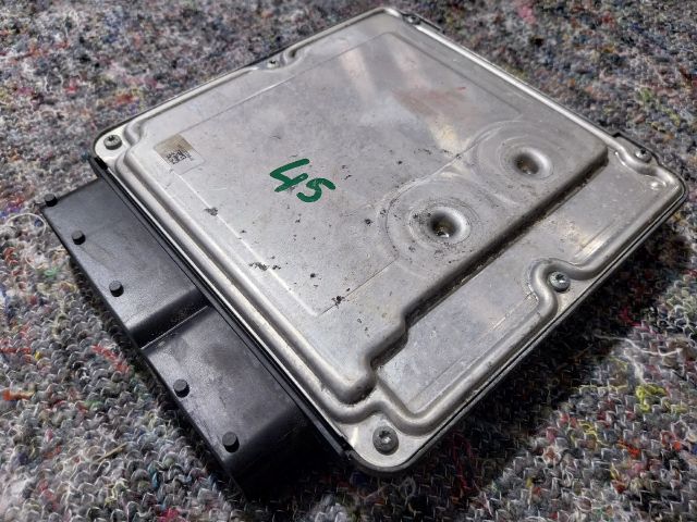 bontott SEAT LEON Motorvezérlő