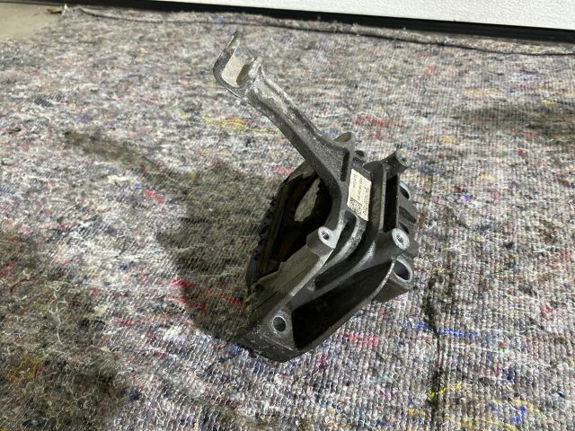 bontott SEAT LEON Váltó Tartó Bak (Pozíciófüggetlen)