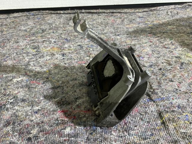 bontott SEAT LEON Váltó Tartó Bak (Pozíciófüggetlen)