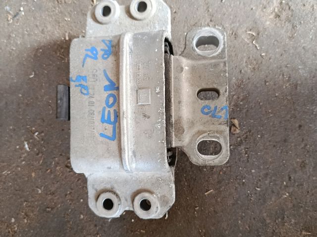 bontott SEAT LEON Váltó Tartó Bak (Pozíciófüggetlen)