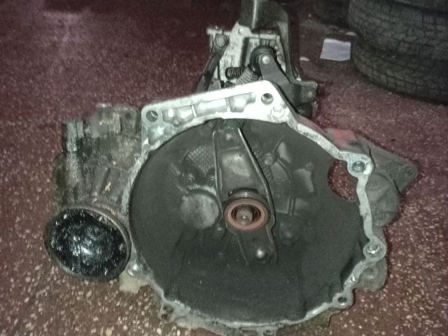 bontott SEAT LEON Váltó (Mechanikus)