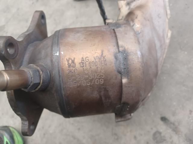 bontott SEAT LEON Katalizátor