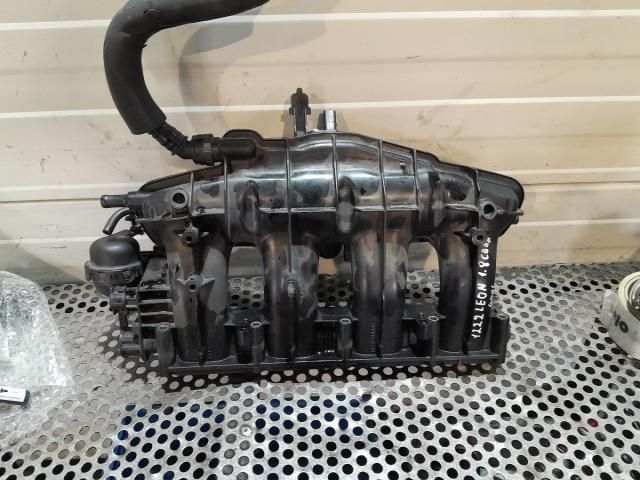 bontott SEAT LEON Szívósor