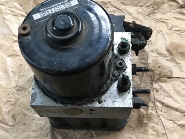 bontott SEAT LEON ABS Kocka