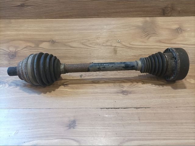 bontott SEAT LEON Bal Féltengely