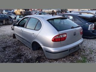 bontott SEAT LEON Bal hátsó Rugó