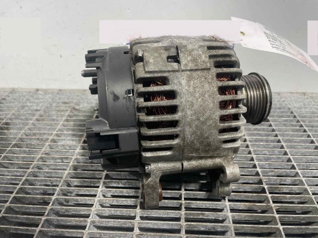 bontott SEAT LEON Generátor