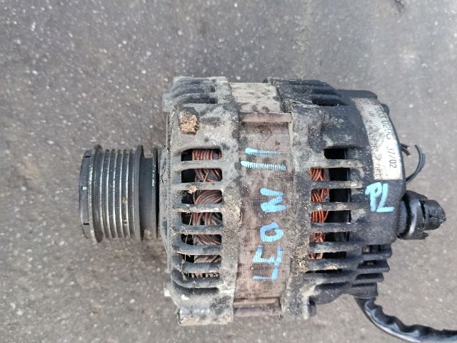 bontott SEAT LEON Generátor