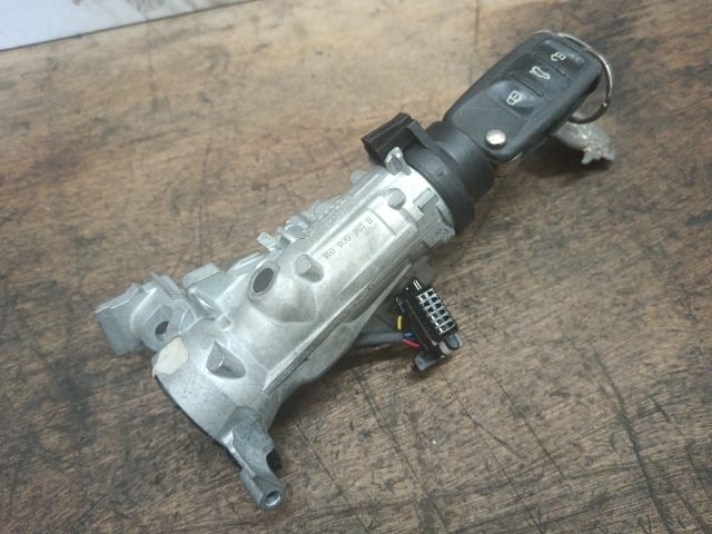 bontott SEAT LEON Gyújtáskapcsoló Házzal