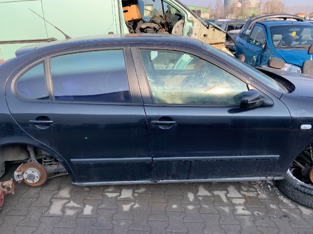 bontott SEAT LEON Jobb első Gólyaláb (Lengécsillapító, Rugó)