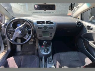 bontott SEAT LEON Jobb első Rugó