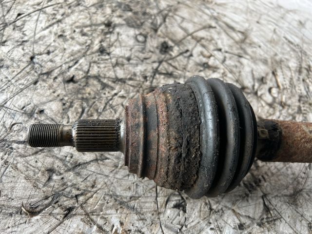 bontott SEAT LEON Jobb Féltengely