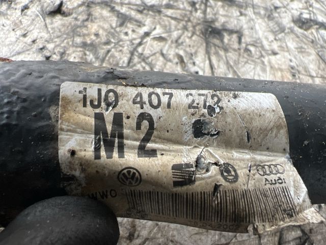 bontott SEAT LEON Jobb Féltengely