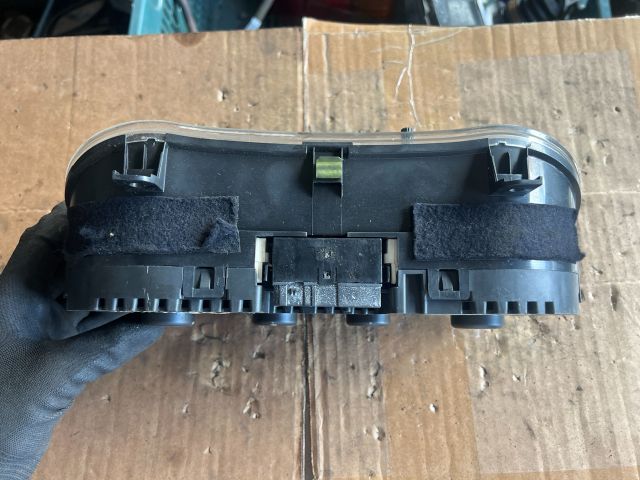 bontott SEAT LEON Kilométeróra