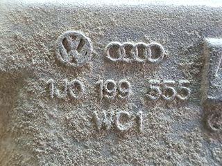 bontott SEAT LEON Motor Tartó Bak (Fém)