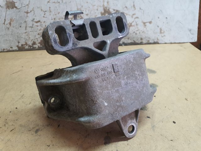 bontott SEAT LEON Motor Tartó Bak (Fém)