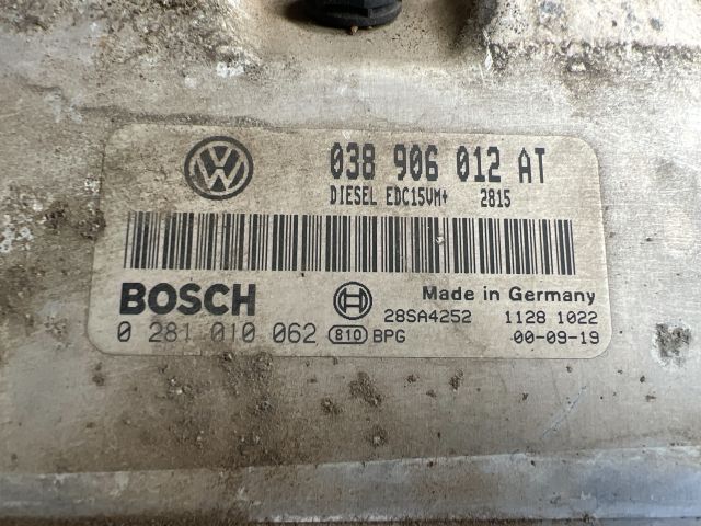 bontott SEAT LEON Motorvezérlő