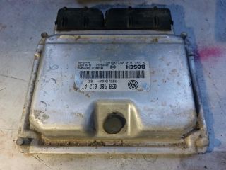 bontott SEAT LEON Motorvezérlő