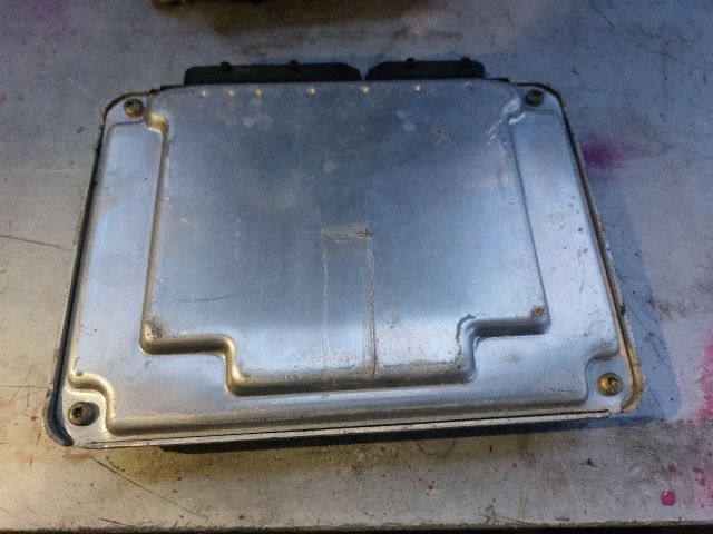 bontott SEAT LEON Motorvezérlő