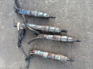 bontott SEAT LEON Porlasztó Sor / Híd