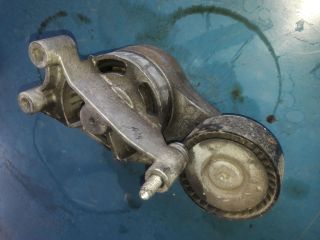 bontott SEAT LEON Szíjfeszítő Görgő